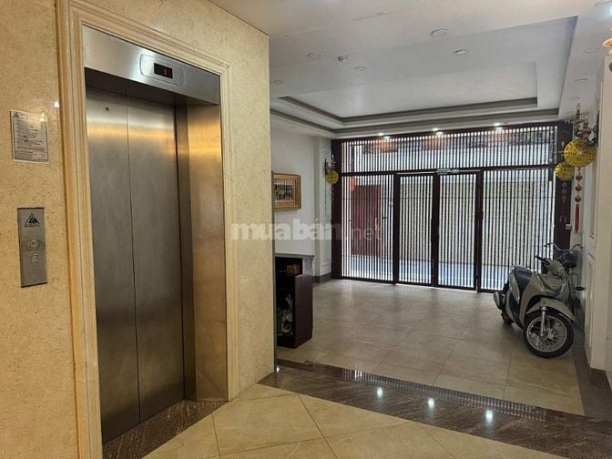 Bán tòa Apartment cao cấp Liễu Giai 8 tầng 1 tum 13 Căn Hộ 1 Penthouse