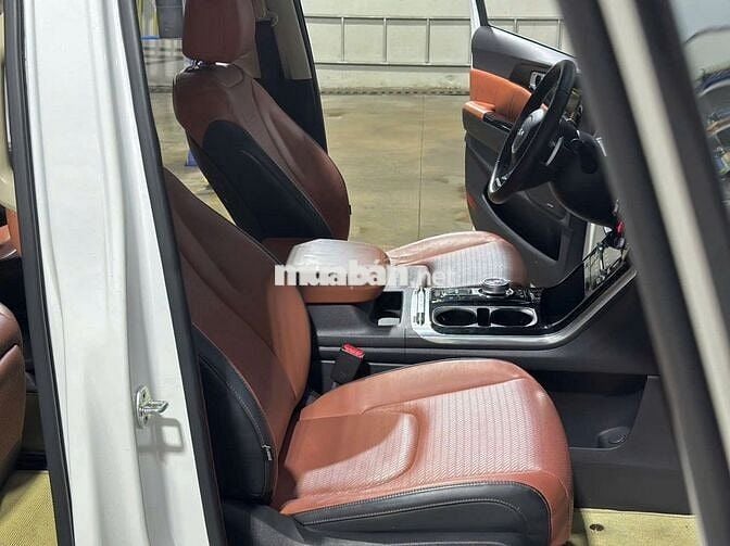 Kia Carnival 2022 Signature 2.2D - 38000 km