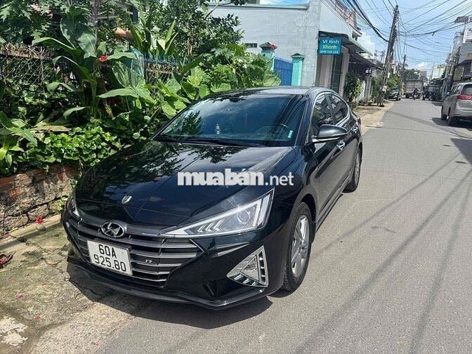 Hyundai Elantra 1.6 At lướt đẹp đời 21