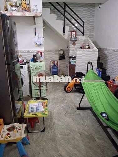 Bán nhà 1 trệt 1 lầu diện tích 18m2. Tại Phước Kiểng