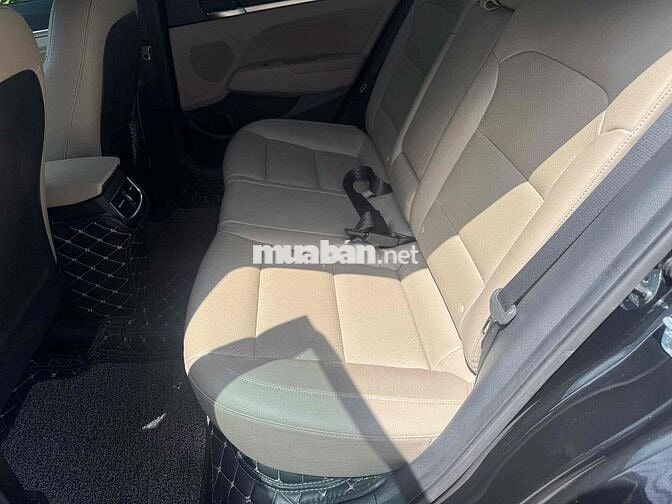 Hyundai Elantra 1.6 At lướt đẹp đời 21