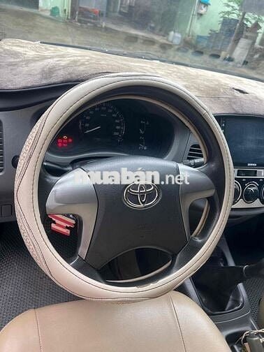 Cần bán innova 2013E