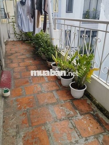 Phòng trọ chính chủ ngay trung tâm Quận 1, giá 1tr2