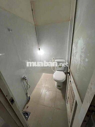 nguyên căn 4 x 18 đường số 4 chu văn an