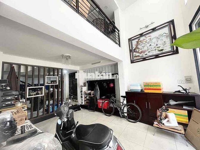 HXH 4 CHỖ NGỦ TRONG NHÀ - HOÀNG HOA THÁM THÔNG NGUYỄN VĂN ĐẬU-ju