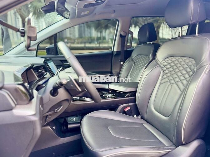 Hyundai Custin 2.0T 2024 - Wrap đen nhám - 4vkm