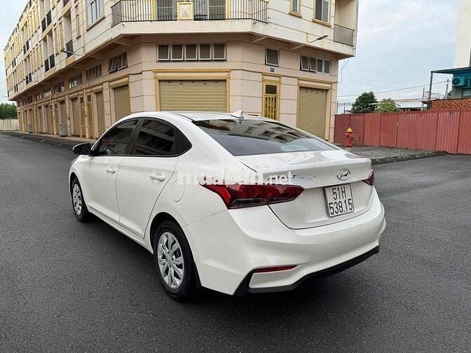 Hyundai Accent 2019 1.4 MT Base - 90000 km