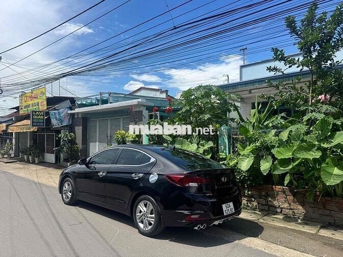 Hyundai Elantra 1.6 At lướt đẹp đời 21