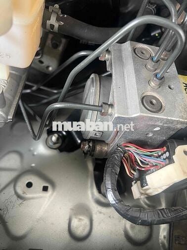 Cần bán innova 2013E