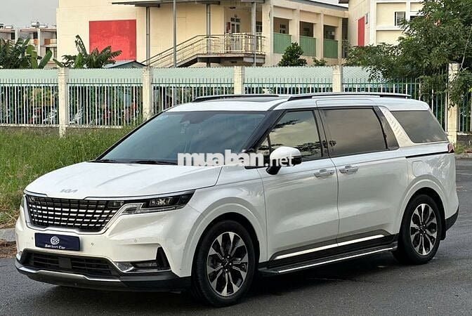 Kia Carnival 2022 Signature 2.2D - 38000 km