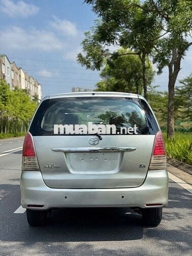 Toyota Innova G 2009