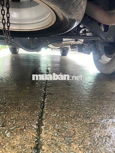 Cần bán innova 2013E