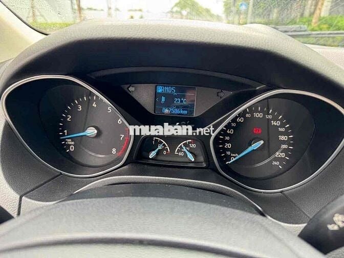 Ford Focus 2019 1.5L EcoBoost Trend (sedan)