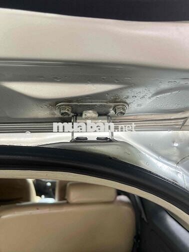 Cần bán innova 2013E