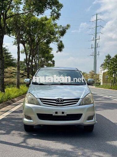 Toyota Innova G 2009