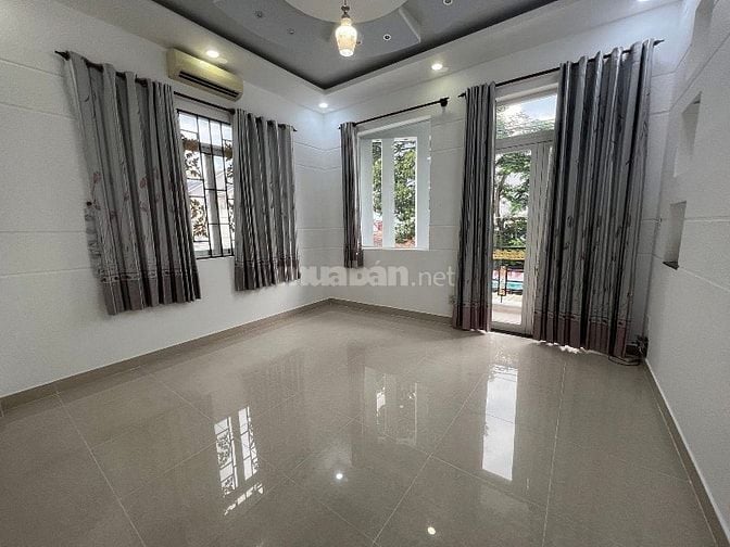 Bán nhà 3 lầu giá 13 tỷ đường 39 phường Bình Trưng TPHCM.