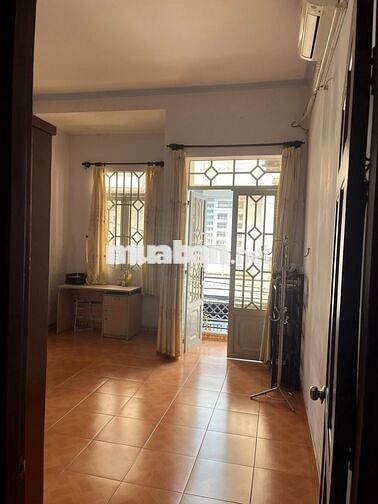 Cho thuê nhà nguyên căn 1 trệt 1 lầu – hẻm xe tải ra vào thoải mái