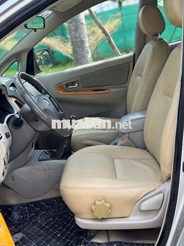 Toyota Innova G 2009