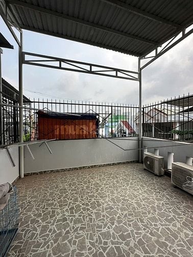 Bán nhà 3 lầu giá 13 tỷ đường 39 phường Bình Trưng TPHCM.