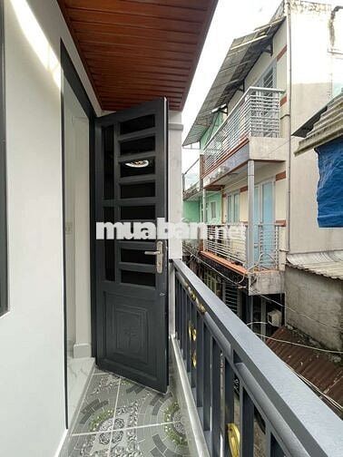 Bán nhà giáp Chợ Phú Lâm, 31 m2, nhỉnh 3 tỷ