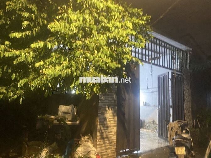 Cho thuê nhà hẻm tỉnh lộ 43, ô tô đỗ trong nhà giá thuê 8,5tr/tháng