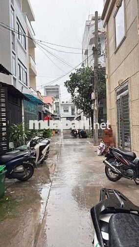 Nhà MT hẻm xe hơi , Kinh doanh , Giá rất tốt . Gò Xoài , BT