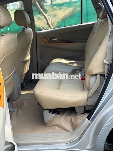 Toyota Innova G 2009