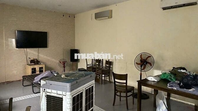 Cho thuê mặt bằng 2MT Nguyễn Chí Chanh