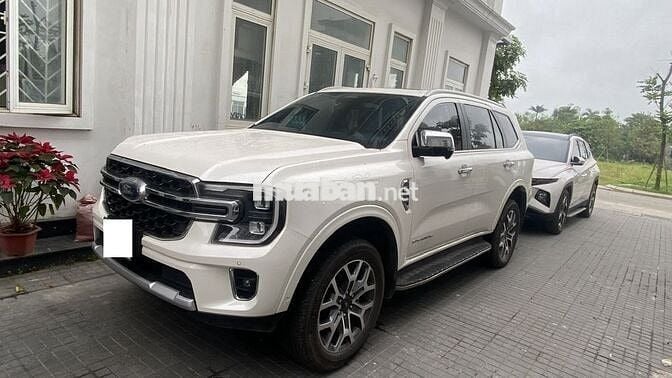 Ford Everest 2023 Titanium+ 2.0L AT 4x4 - 60000 km