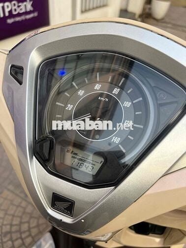 LEAD bản đặc biết chính chủ từ mới