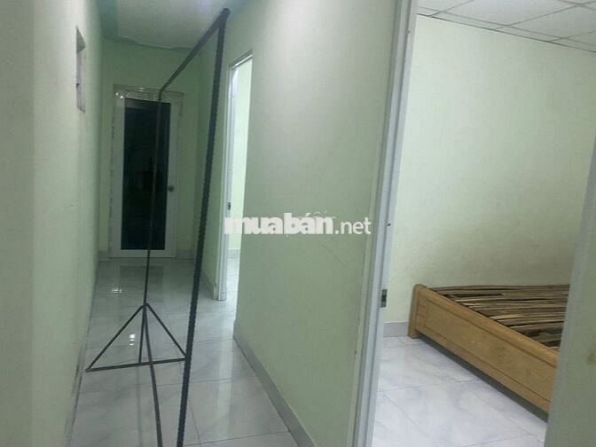 Cho thuê nhà hẻm tỉnh lộ 43, ô tô đỗ trong nhà giá thuê 8,5tr/tháng