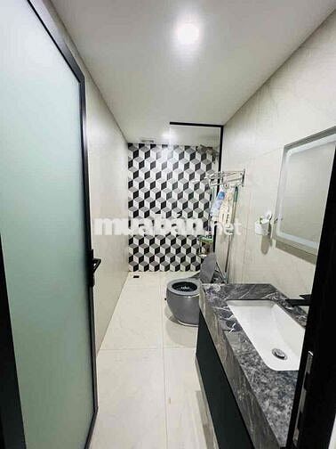 SIÊU PHẨM NHÀ PHỐ NHÀ BÈ 4 TẦNG THANG MÁY NHẬP Ý /