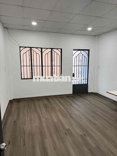 Nhà MTKD lê lâm.Tân Phú.DT: 5 X 15 trệt lầu 2PN 2WC