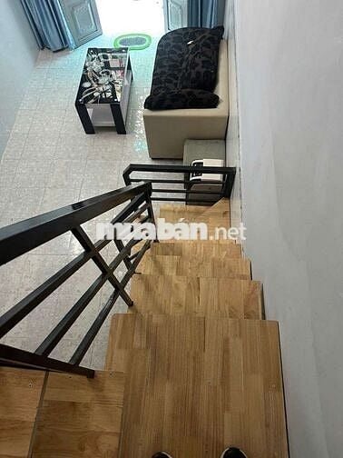 Cho thuê nhà đg.hoàng văn thụ.p4.tân bình