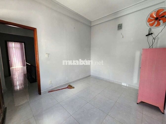 CHO THUÊ CĂN GÓC 2 MẶT HẺM XE HƠI ĐƯỜNG HIỆP BÌNH