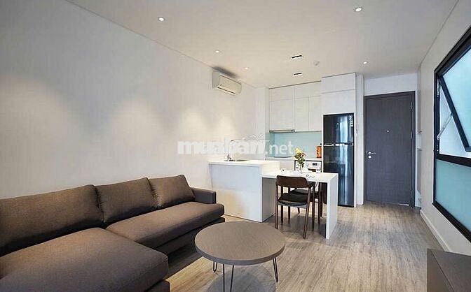 gần Lotte tayho, gân hồ tây 45m2 ,11trieu 1n1k