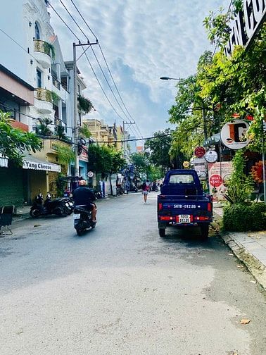 bán LÔ GÓC 2  MẶT TIỀN KINH DOANH, + 6 PHÒNG CHDV, DT 4,5m x 15m đs 59