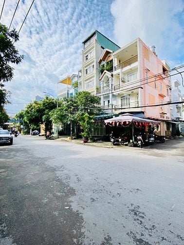 bán LÔ GÓC 2  MẶT TIỀN KINH DOANH, + 6 PHÒNG CHDV, DT 4,5m x 15m đs 59