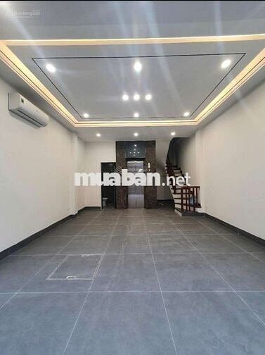 🏠 Gân Aeon Nhà mới 6 tầng thang máy, ô tô vào nhà, trung tâm Phố Trạm