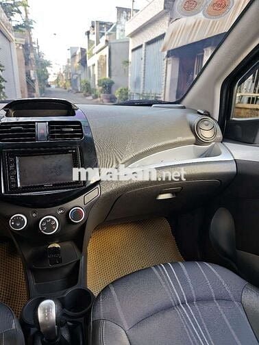 Chevrolet Spark LT 1.2 Trắng 2017 Số sàn