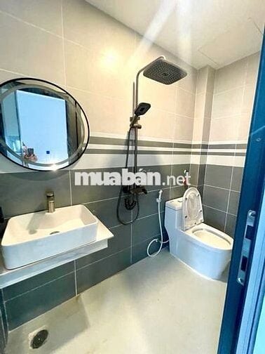 NHÀ PHỐ NGAY CÔNG VIÊN LÀNG HOA GÒ VẤP, P11,GV,HCM 5X14 (70M2) 5.95 TỶ