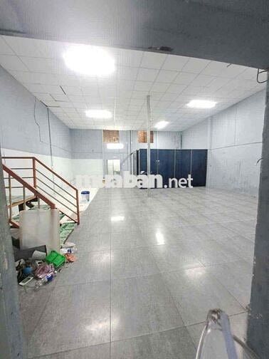 Kho Xưởng 8x30m Lửng Đúc (2PN 2WC) Hẻm Tải 2,5Tấn. Tỉnh Lộ 10. Da Sà
