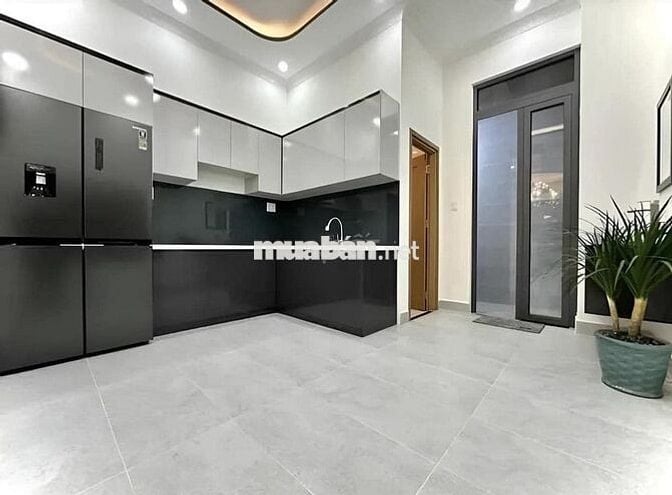 Cần Nhà Nhà Lầu Sổ Riêng Full Thổ Cư Đã Hoàn Công, Nhà Ngay Cổng 11