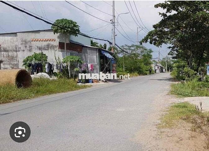 BÁN ĐẤT MẶT TIỀN NGAY THỊ TRẤN GẦN CẦU CẦN GIUỘC