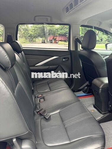 Mitsubishi Xpander 2024 Premium 1.5 AT siêu keng