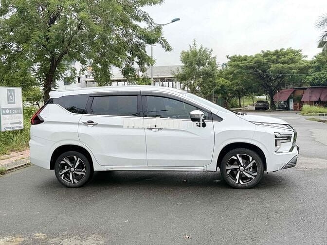 Mitsubishi Xpander 2024 Premium 1.5 AT siêu keng