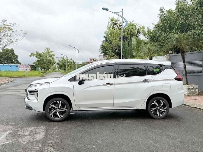 Mitsubishi Xpander 2024 Premium 1.5 AT siêu keng
