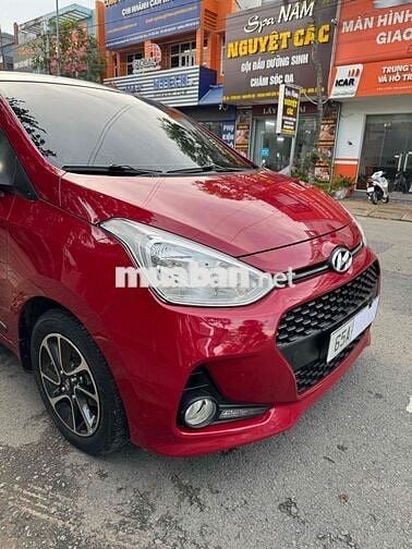 Hyundai Grand i10 2018 AT (Vỏ Zin Còn Đủ)