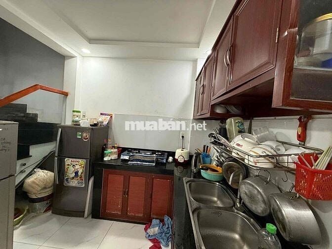 VỊ TRÍ ĐẸP, NHÀ CÔNG NĂNG ĐẦY ĐỦ CHỈ 3đ2