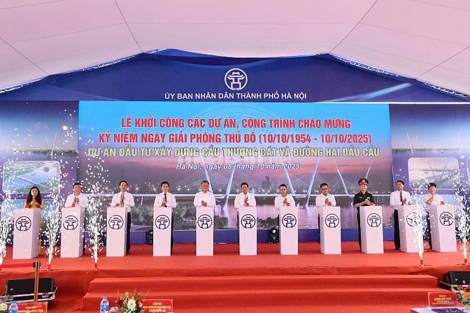 BÁN NHÀ 5 TẦNG 9 PHÒNG - THƯỢNG CÁT 8 tỷ BÁN NHÀ 5 TẦNG 9 PHÒNG - THƯỢNG CÁT 8 tỷ